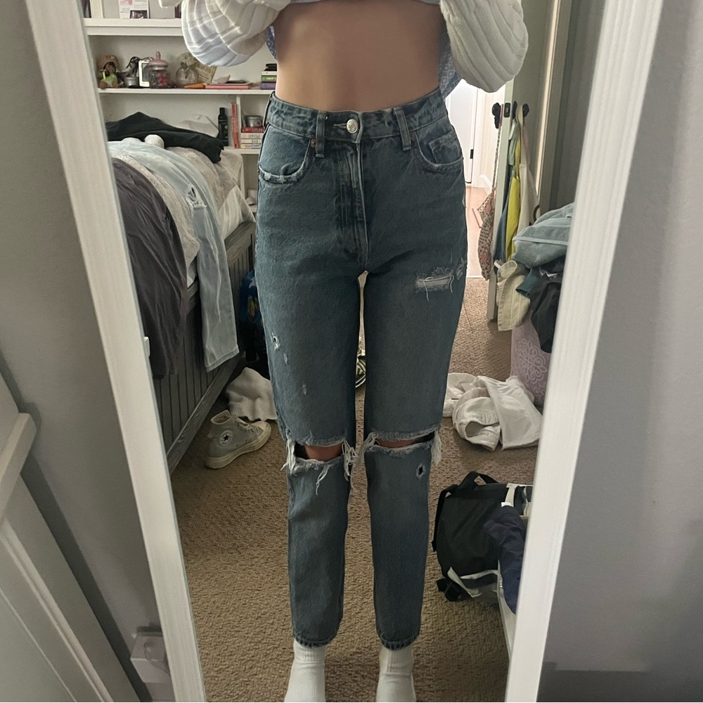 Zara Jeans size 2 great condition